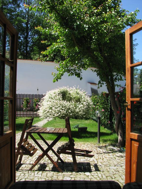 Penzion 102 Pardubice Dış mekan fotoğraf