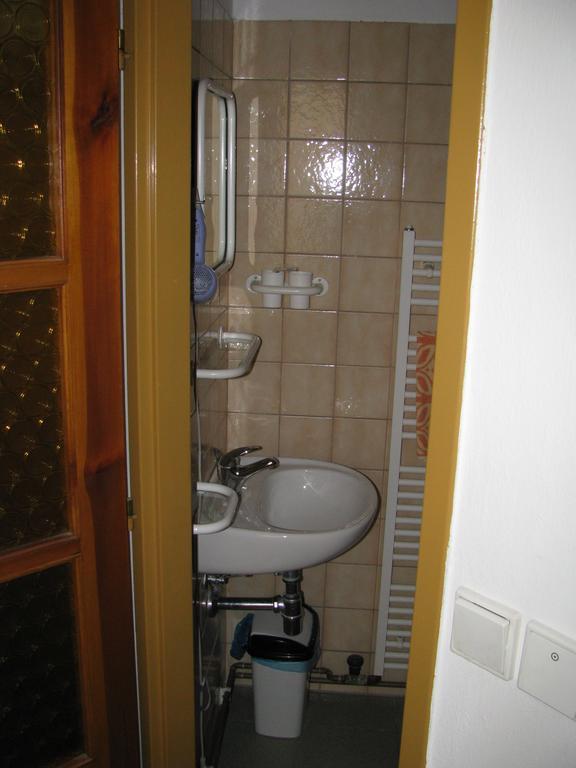 Penzion 102 Pardubice Dış mekan fotoğraf