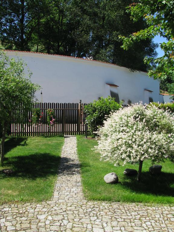 Penzion 102 Pardubice Dış mekan fotoğraf